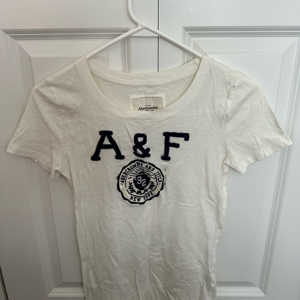 Abercrombie & Fitch White Tee with Navy Accents